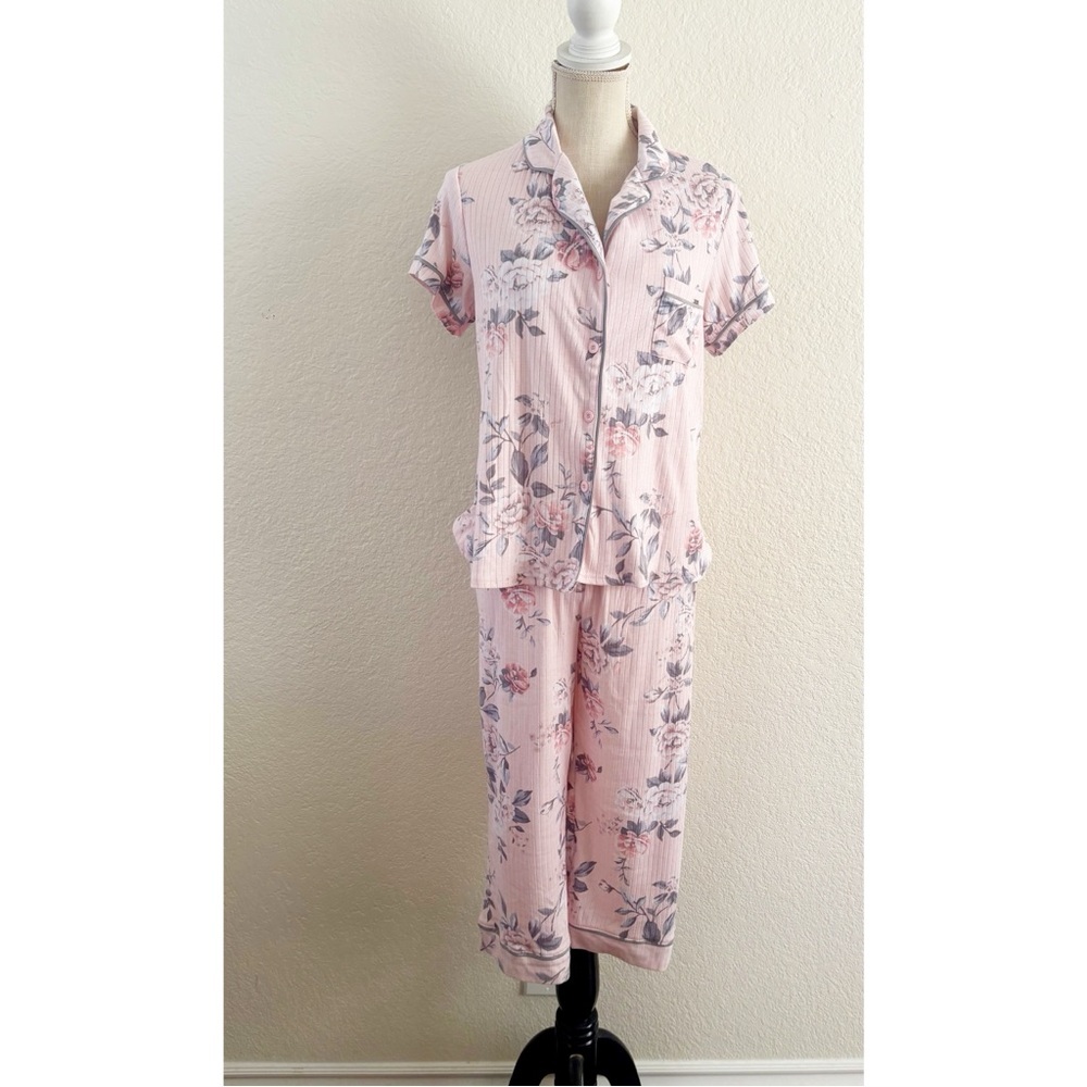 Tahari Pink Floral Ribbed Pajama Set Short‎ Sleeve Button Down Crop Pants M